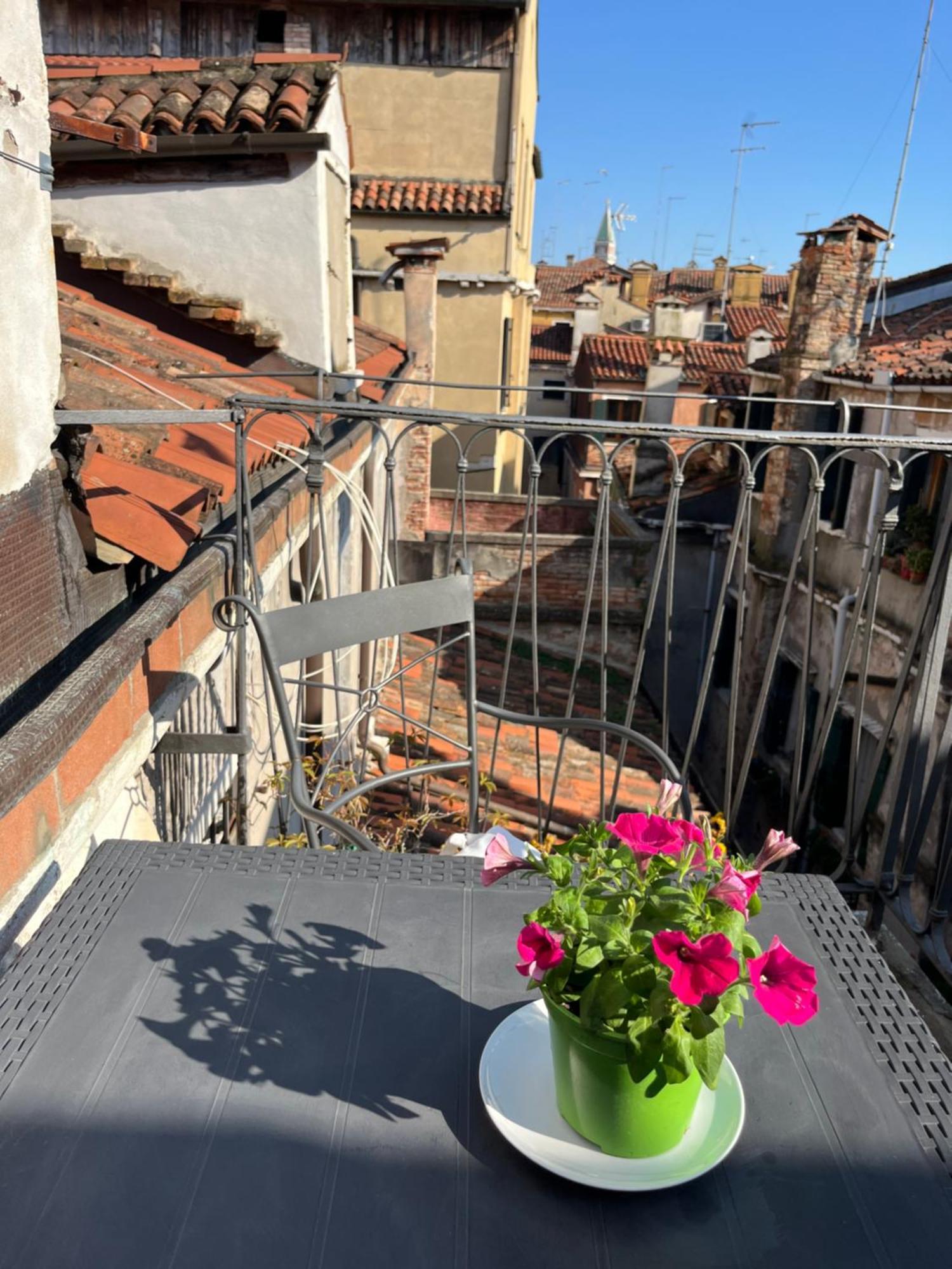 Romantic Rialto Apartment Венеция Екстериор снимка